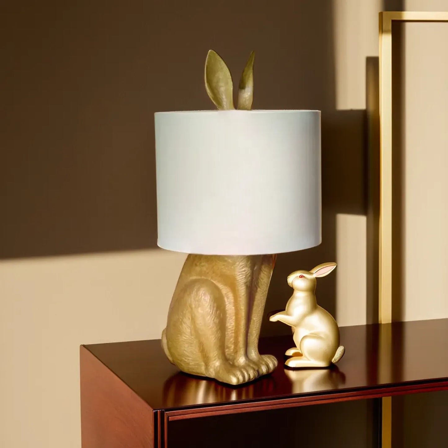 Elegant Modern Art Rabbit Table Light