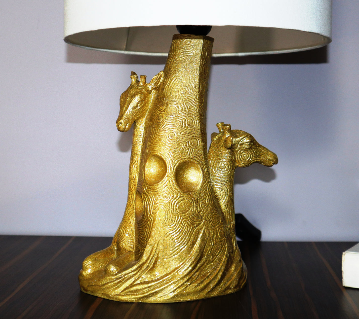Modern Art Giraffe Table Lamp